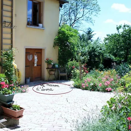 Bed & Breakfast La Maison D'ivona *